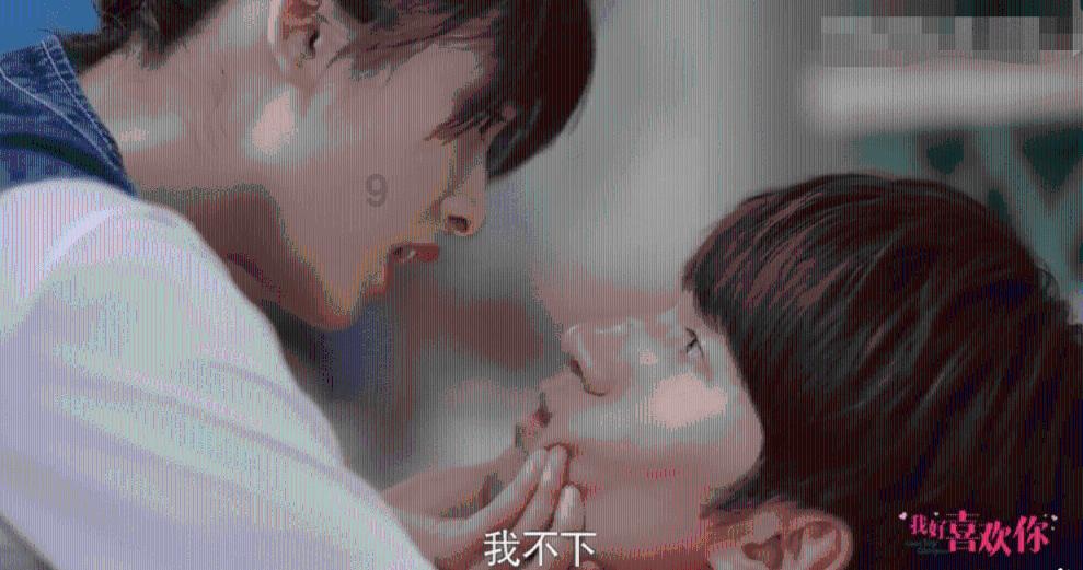 南小鸟事件回顾，男子观看独家视频，意外发现女友就是视频女主角