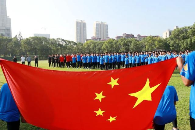 毁灭战士4