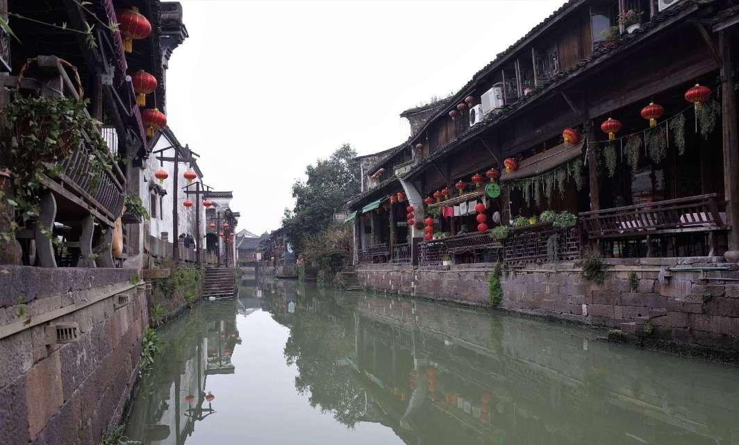 2名中管干部因富洋烧烤店特别重大燃气爆炸事故被问责